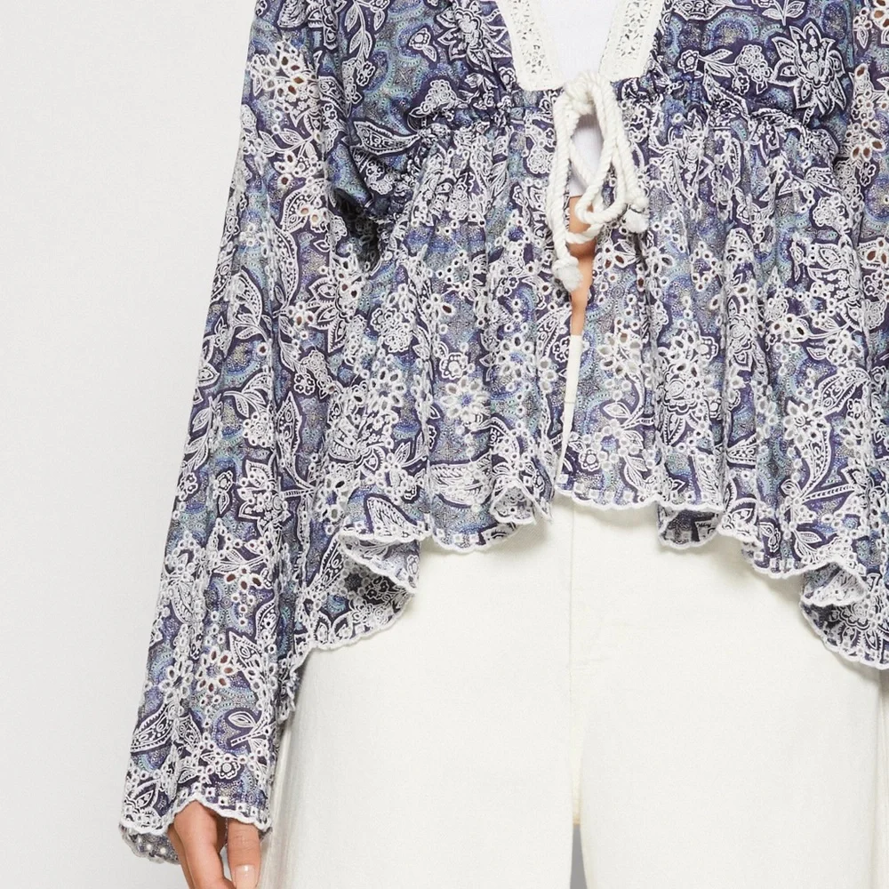 Free People |  Anissa Bed Jacket NWT - Picture 4 of 7